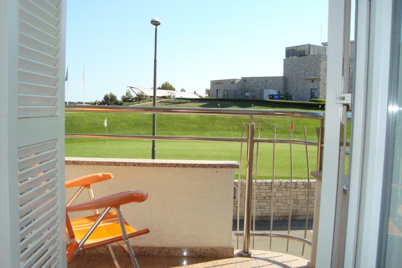 צרבני ורך Apartment Golf מראה חיצוני תמונה