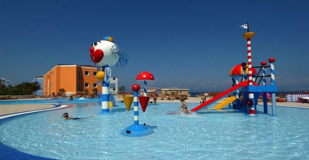 צרבני ורך Apartment Golf מראה חיצוני תמונה